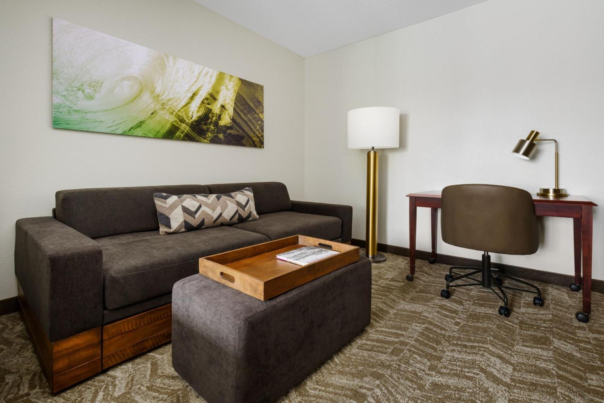 Springhill Suites Manchester-Boston Regional Airport Екстериор снимка