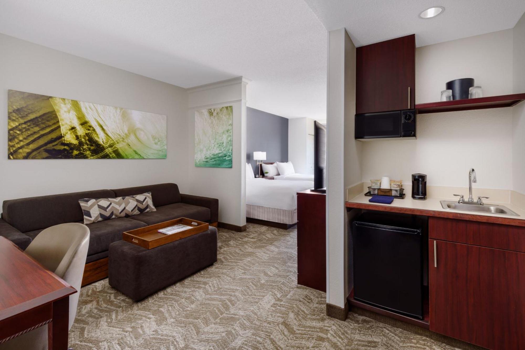 Springhill Suites Manchester-Boston Regional Airport Екстериор снимка