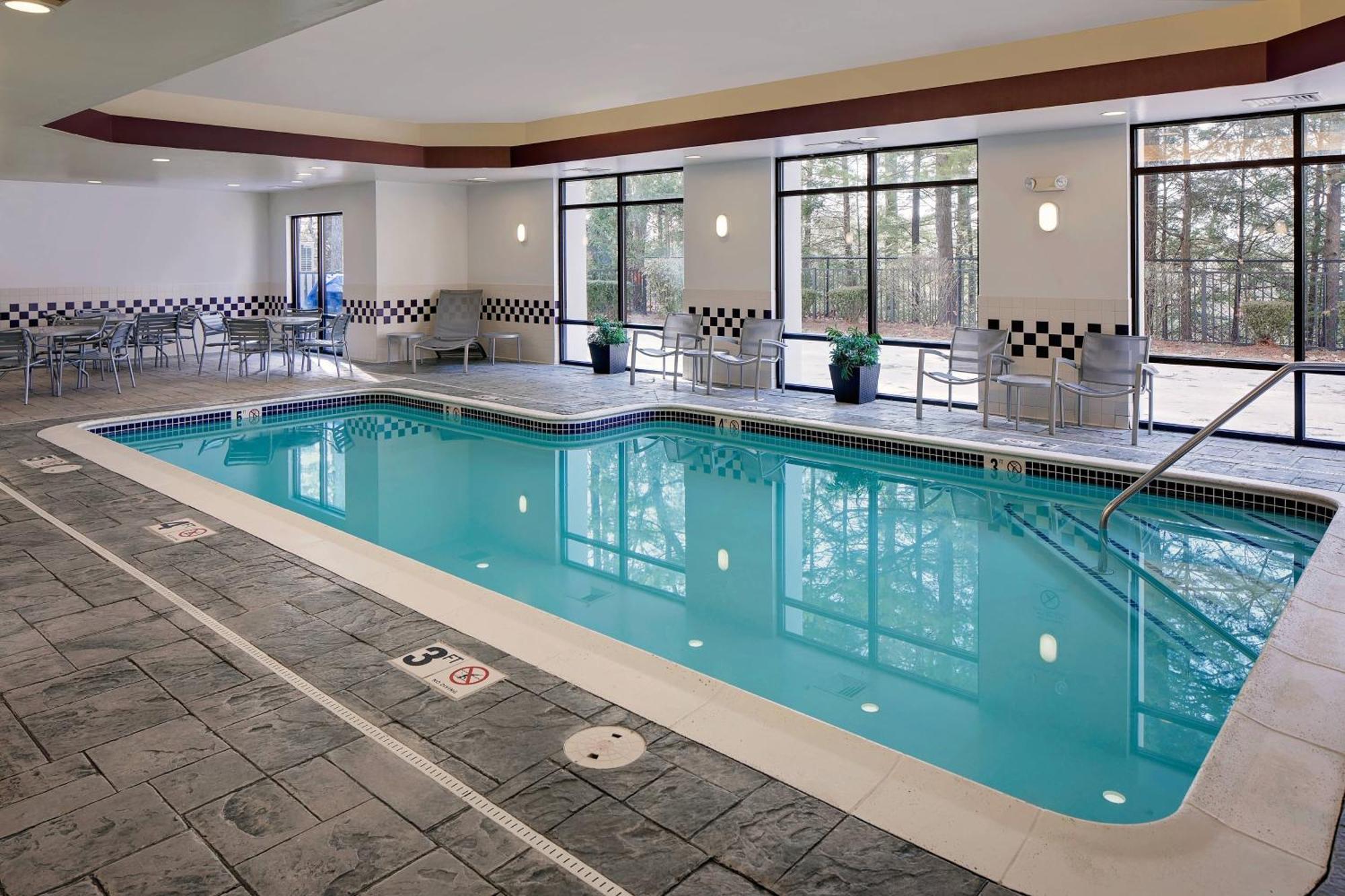 Springhill Suites Manchester-Boston Regional Airport Екстериор снимка